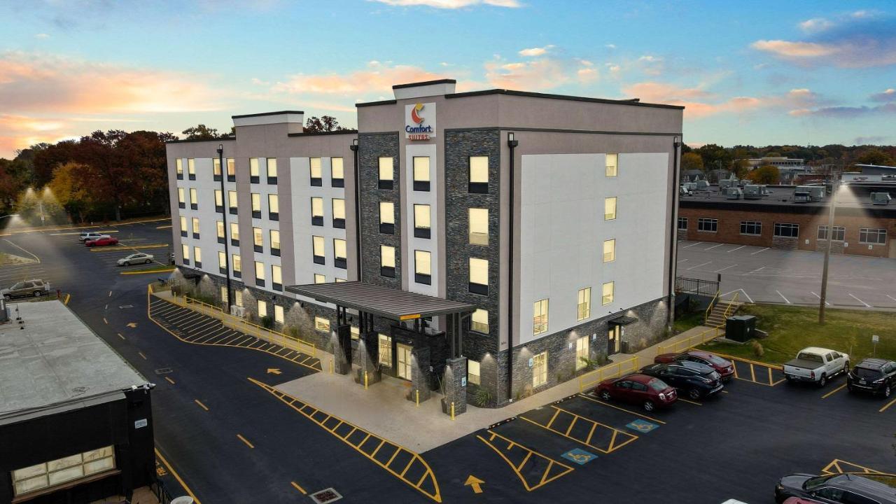 Comfort Suites St Louis - Sunset Hills Saint Louis Exterior photo